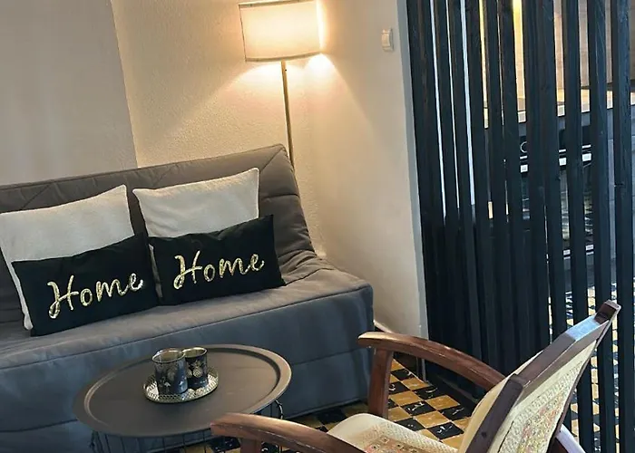 Légèreté Aux Mûriers Le Lavandou